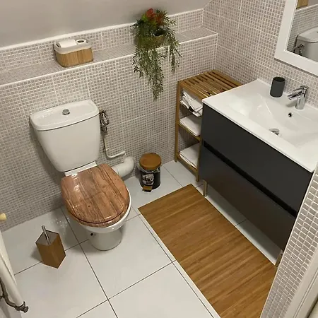 Charmante Maison A Avec Terrasse Et Jardin Cloture Holiday home